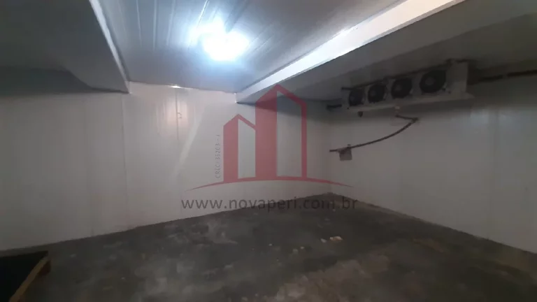 Imagem Salão Comercial de 660m² à venda na Vila Martinho, Franco da Rocha-SP: Oportunidade Imperdível!