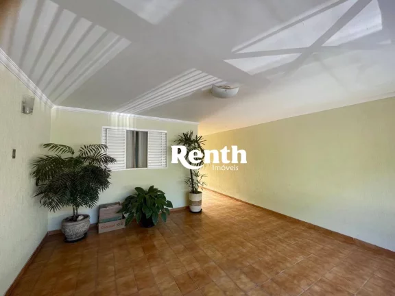 Imagem Casa com 2 dormitórios à venda, 96 m² por R$ 380.000,00 - Estádio - Rio Claro/SP