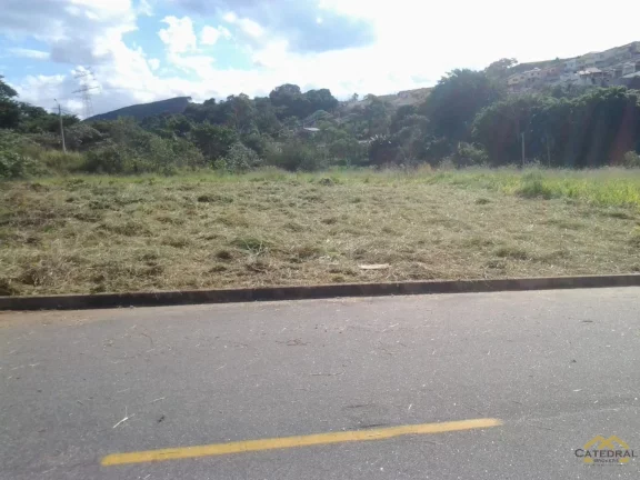 Imagem Terreno a Venda com 420 m² - Jardim Nova Itatiba - Itatiba - São Paulo