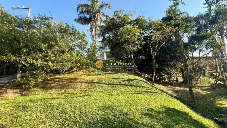 Imagem Terreno à Venda no Condomínio Panorâmico com vista para o mar em Bombinhas