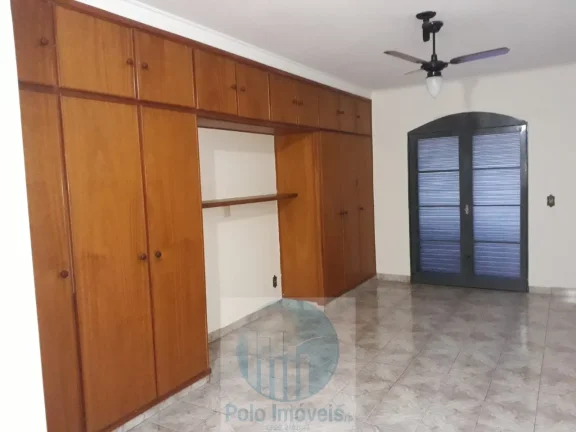 Imagem Sobrado, 4 dormitórios (1suíte), 2 vagas, Vila Amélia - Ribeirão Preto - SP