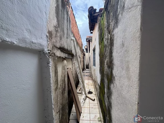 Imagem Casa para Locação no Santa Terezinha em Patos de Minas – 3 Quartos, Suíte e Garagem