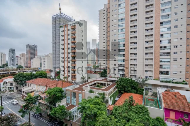 Imagem Apartamento em Perdizes com 123,70 m², 3 quartos (1suíte) e 2 vagas.