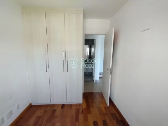 Imagem 62 metros 2 dormitórios 1 vaga Condomínio com gás e água incluso Excelente apartamento na Vila R...