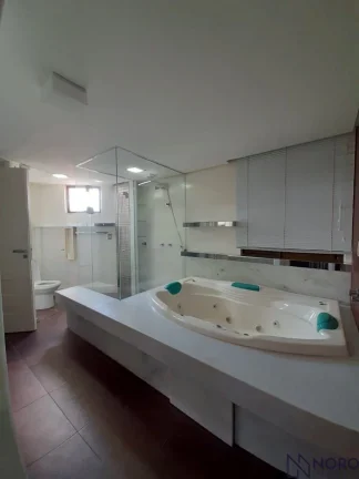 Imagem Cobertura Exclusiva com Piscina e 366m² – Sofisticação e Conforto em Alto Padrão