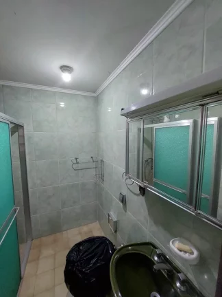 Imagem Casa à venda em Porto Alegre, Rio Branco, com 5 quartos, 176m2