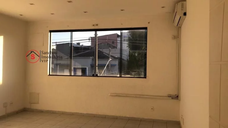 Imagem VENDE OU ALUGA PREDIO COMERCIAL NA VILA PRUDENTE Localizado na Rua Ibitirama a 600 metros da Estação do metrô Vila Prudente