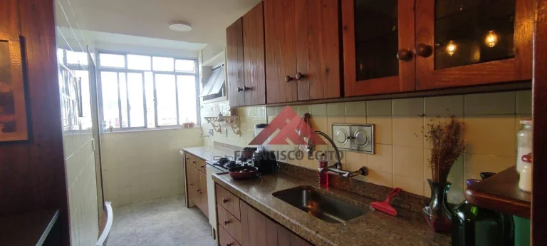 Imagem Lindo Apartamento de 2 Quartos com Suíte e Comodidades no Edifício Saint Paul
