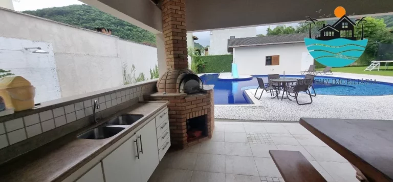 Imagem Casa para Alugar em Juquehy Temporada com, 8 suítes, 600m da praia - Acomodação 24 pessoas | Juquehy Imobiliária