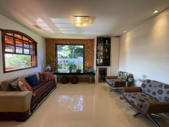 Imagem Casa com 3 dormitórios à venda, 261 m² por R$ 1.690.000,00 - Praia Angélica - Lagoa Santa/MG