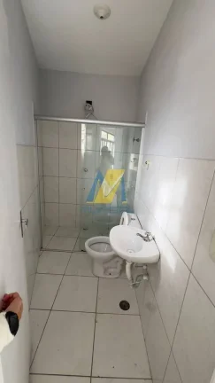 Imagem Kitnet Sobreloja prática - cabe no seu bolso! - transporte publico na porta