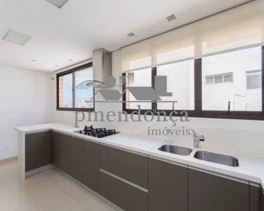 Imagem Cobertura Duplex com 4 quartos sendo 3 suI­tes e 6 vagas, 534m2