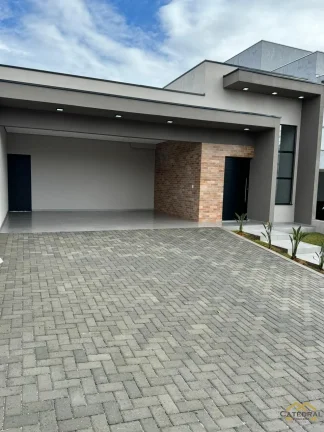 Imagem Casa térrea à venda com 3 quartos, sendo uma suíte no Laguna Residencial Clube