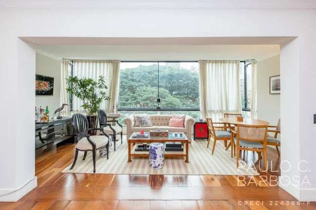 Imagem Moema Pássaros Venda - 3 Suítes - 4 Vagas - 306m²