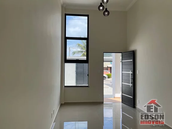 Imagem Linda Casa, 2 Quartos, sendo 1 Suíte, Área Gourmet