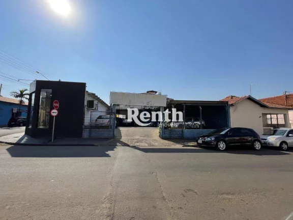 Imagem Casa, Loja e lava rápido por R$ 1.200 - Santana - Rio Claro/SP