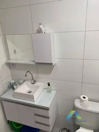 Imagem SANTO ANDRÉ 200 metros, 4 dormitórios, 1 suíte, 3 vagas com ótima localização e valor !!!