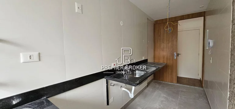 Imagem Apartamento à venda, 89 m² por R$ 750.000,00 - Agriões - Teresópolis/RJ