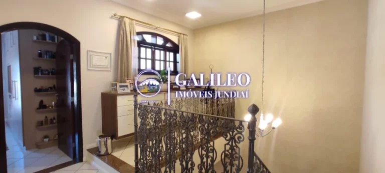 Imagem CASA A VENDA COM 4 DORMITÓRIOS - 223M² - VILA ANCHIETA - JUNDIAÍ - SP