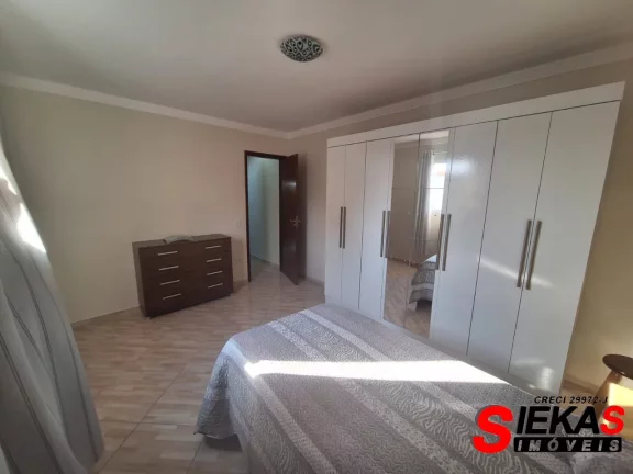 Imagem Imperdível oportunidade: Casa à venda em São Paulo-SP, na Vila São Geraldo, com 3 quartos, 1 suíte, 1 sala, 2 banheiros, 3 vagas de garagem e 160m² de área!