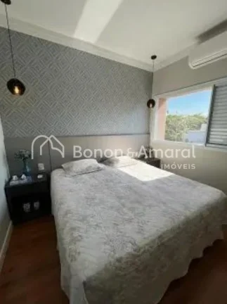 Imagem Linda casa à venda no Condomínio Portal do Jequitibá, em Valinhos/SP, com 3 suítes, todas com va...