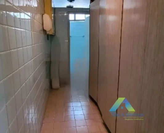 Imagem Casa Térrea para locação com 3 dormitórios e 4 vagas em Bosque da Saúde/SP!