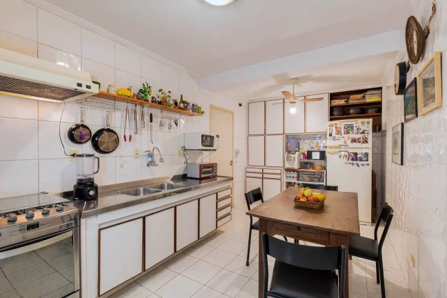 Imagem Apartamento com 3 quartos à venda no Itaim Bibi.