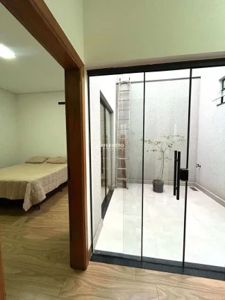 Imagem Casa à venda em Franca, Jardim Natal I, com 3 dormitórios, uma suíte, 200m2