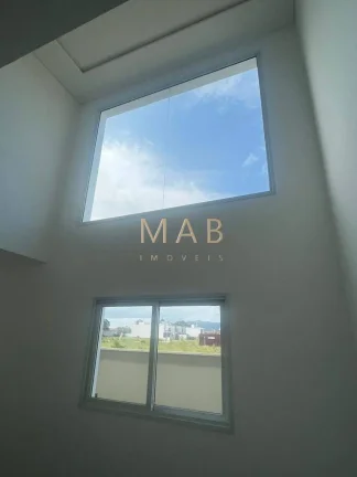 Imagem Oportunidade única: Casa à venda em Florianópolis-SC, Campeche. 3 quartos, 1 suíte, 2 salas, 2 banheiros, 1 vaga, 148m².