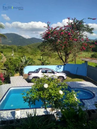SITIO EM MIRACATU COM PISCINA E TANQUES DE PESCA
