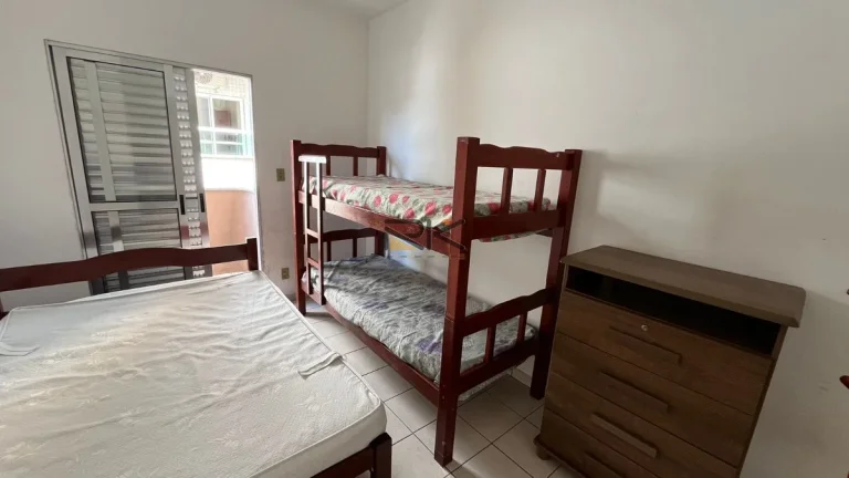 Imagem APARTAMENTO PRAIA GRANDE com 2 dormitórios sendo 1 suíte,1 vaga de garagem,cozinha,lavanderia e garagem
