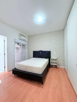 Imagem Apartamento com 2 dormitórios à venda, 80 m² por R$ 1.065.000 - Gonzaga - Santos/SP