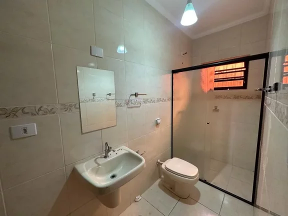 Imagem Casa com 3 dormitórios para alugar, 190 m² por R$ 4.940,27/mês - Jardim Santa Helena - Suzano/SP