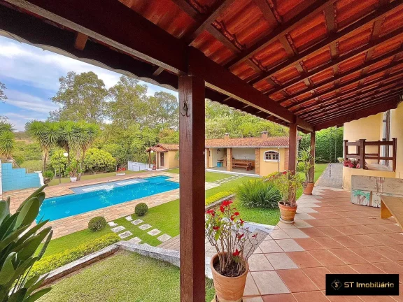 Imagem Linda Chácara à venda em Atibaia/SP - Condomínio Fechado - 4.000m²!