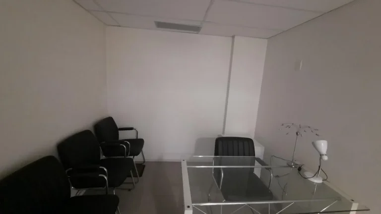 Imagem Sala Comercial para Venda em Rio de Janeiro, Barra da Tijuca, 1 banheiro, 1 vaga
