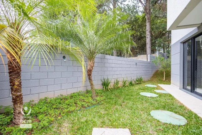 Imagem Sobrado com terraço, 3 quartos sendo 1 suíte, 2 vagas de garagem à venda por R$ 1.014.425,73 - Santa Cândida - Curitiba/PR