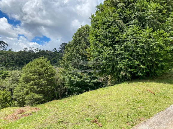 Imagem Terreno à venda em Campos do Jordão – Em loteamento de alto padrão