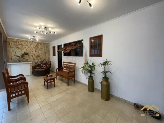 Imagem CASA ASSOBRADADA COM 3 DORMITÓRIOS À VENDA, 234 M² POR R$ 780.000 - CIDADE NOVA - JUNDIAÍ/SP