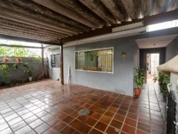 Casa com 2 Quartos à Venda, 125 m² em Santo Stefano - São Paulo