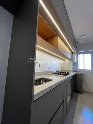 Imagem Apartamento em andar alto, sol da manhã, vista livre e 2 vagas cobertas de garagem.

Condomínio em...