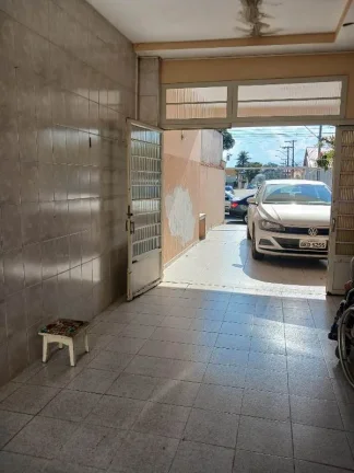 Imagem Fantástica Casa no Pedregulho em Guaratinguetá SP