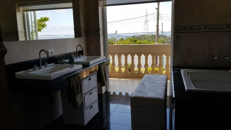 Imagem Casa no Res. Morada dos Lagos - 701m²
