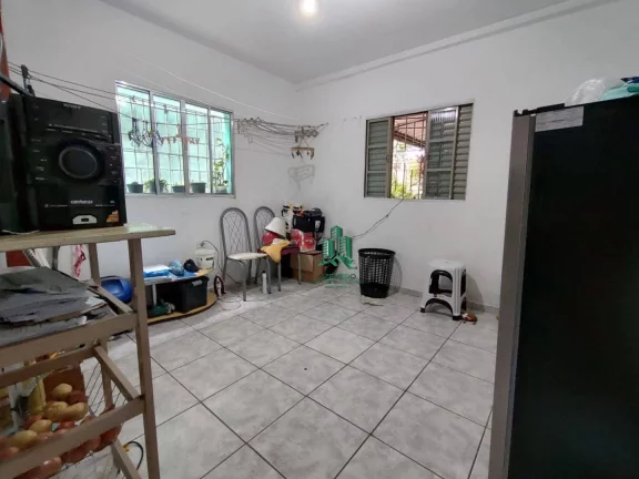 Imagem Sobrado aconchegante de 180mt² com 4 dormitórios - Parque Industrial Nova Cumbica