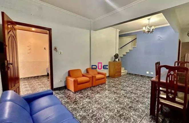 Imagem Sobrado com 3 dormitórios à venda, 206 m² por R$ 1.060.000 - Embaré - Santos/SP