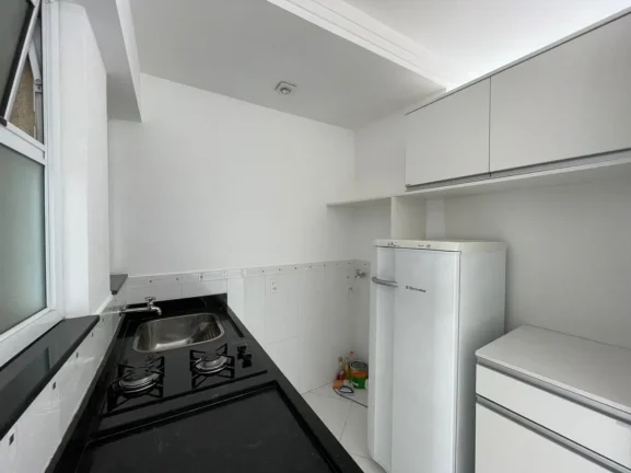 Imagem Apartamento no Edifício Santiago com 41m², possui 1 dormitório sendo suíte, cozinha planejada, 1...