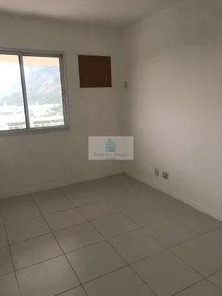 Imagem Imperdível: Apartamento à venda em Rio de Janeiro-RJ, Camorim! 2 quartos, 1 sala, 1 banheiro, 1 vaga de garagem, 67m².
