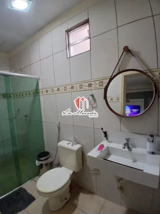 Imagem Casa em Flores, 800M², 3Qtos s/ 2 suítes, piscina, poço artesiano!