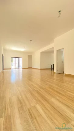 Imagem Casa nova térrea com 3 suítes quintal com piscina em condomínio
