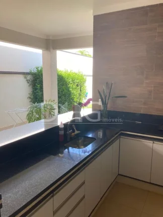 Imagem Casa à venda com 200 m² | Residencial Terras do Cancioneiro | Paulínia - SP