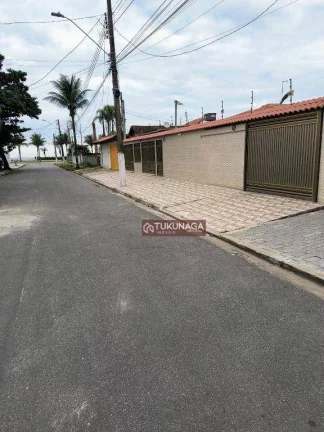 Imagem Casa com 3 dormitórios à venda, 540 m² por R$ 1.500.000,00 - Solemar - Praia Grande/SP